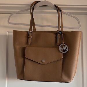 MICHAEL KORS JET-SET LEATHER TOTE SAFFIANO (NWOT)
